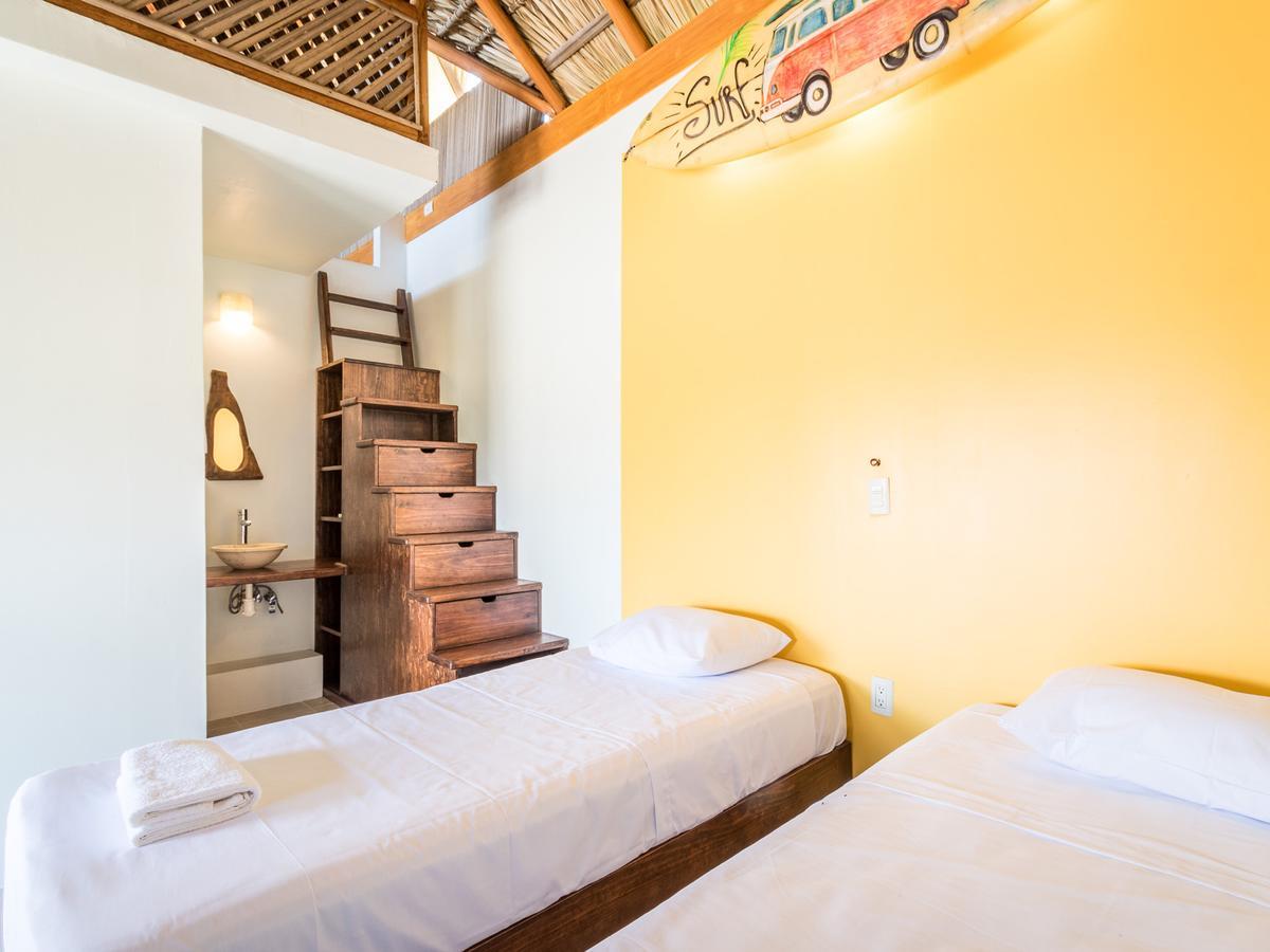 بيت شباب Experiencia Surf Camp Brisas de Zicatela المظهر الخارجي الصورة