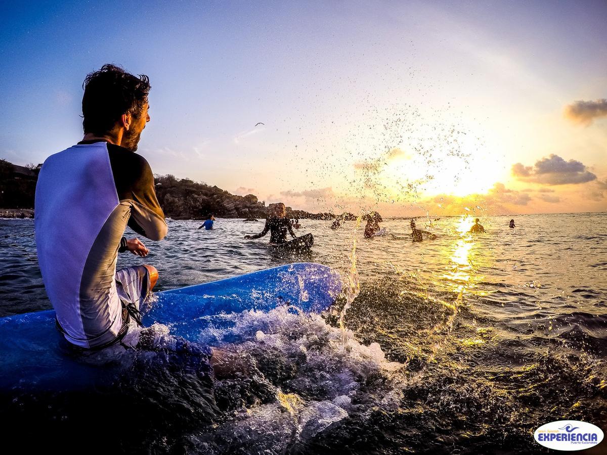 بيت شباب Experiencia Surf Camp Brisas de Zicatela المظهر الخارجي الصورة
