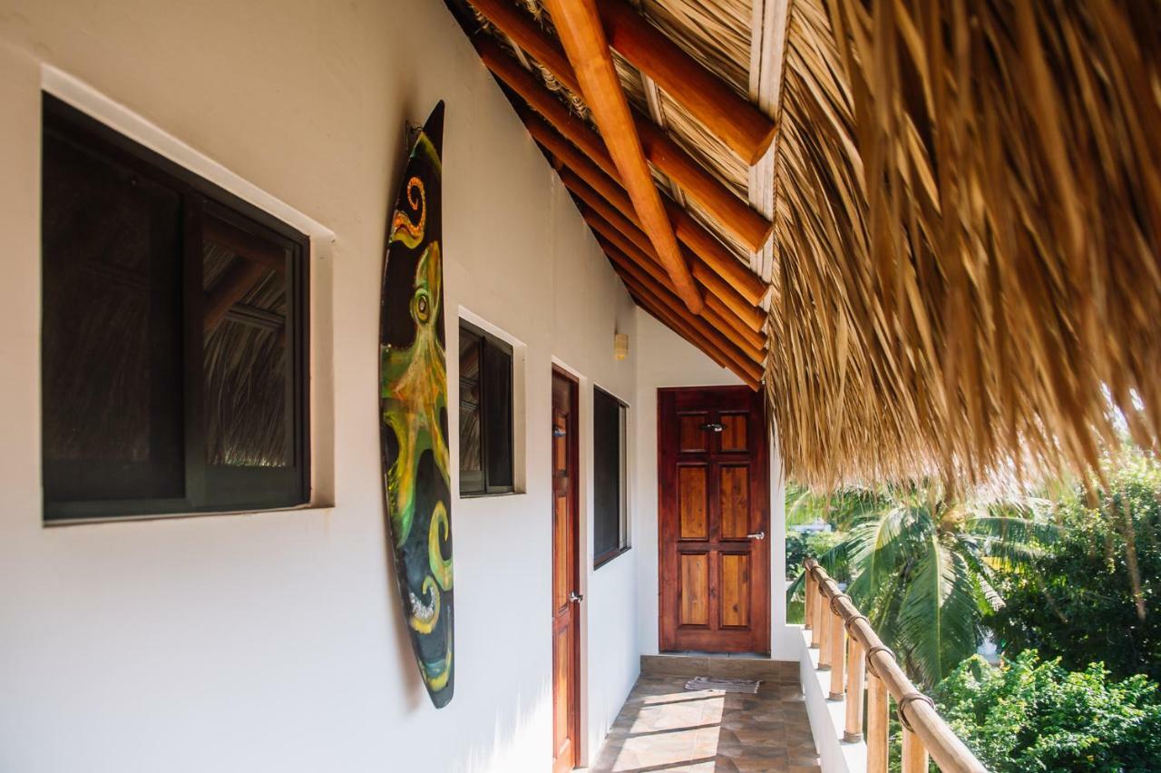 بيت شباب Experiencia Surf Camp Brisas de Zicatela المظهر الخارجي الصورة