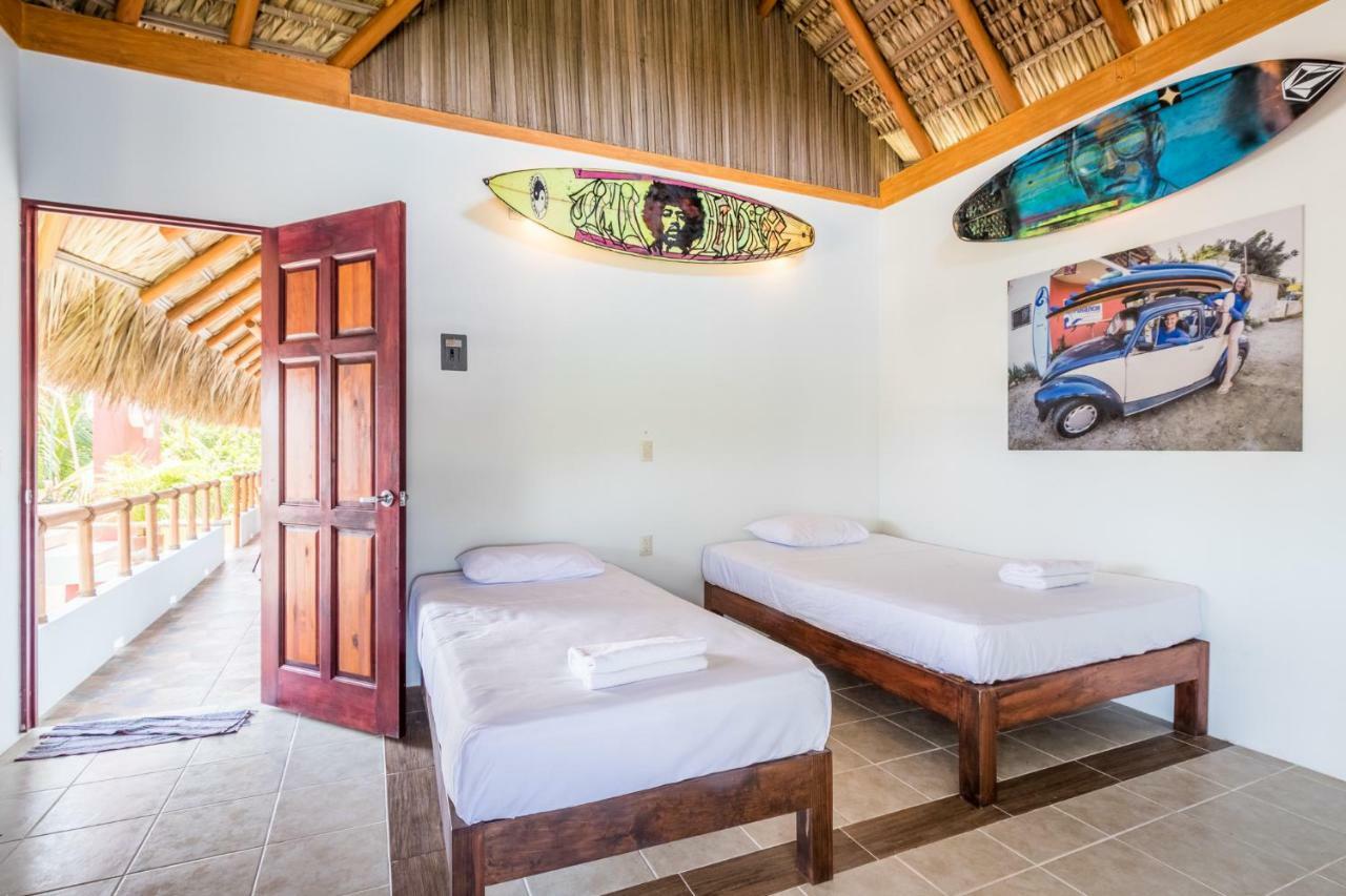 بيت شباب Experiencia Surf Camp Brisas de Zicatela المظهر الخارجي الصورة